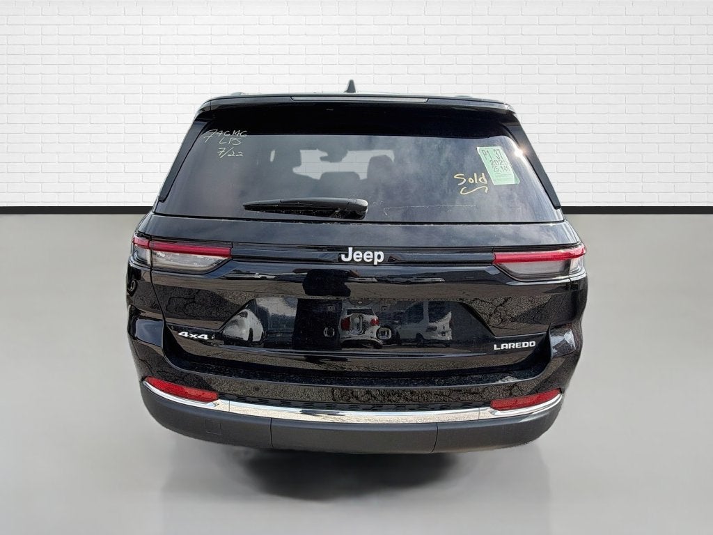 2025 Jeep Grand Cherokee Laredo X