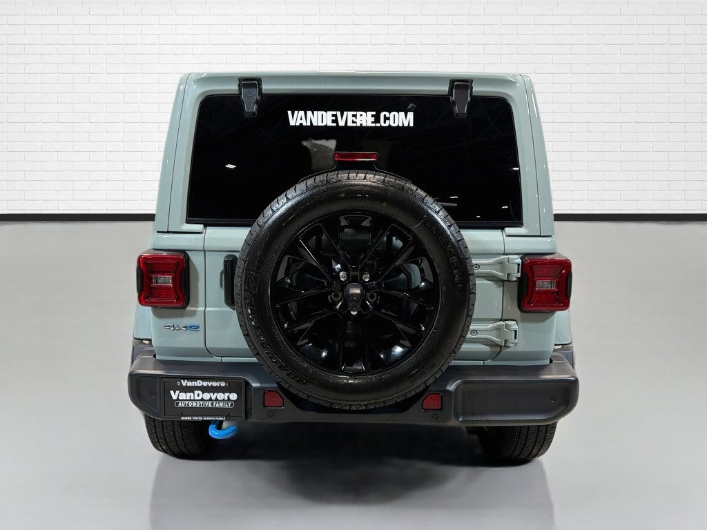 2024 Jeep Wrangler Sahara 4xe