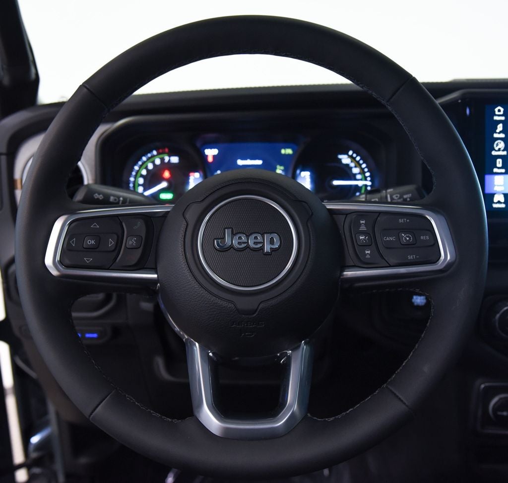 2025 Jeep Wrangler Sahara 4xe