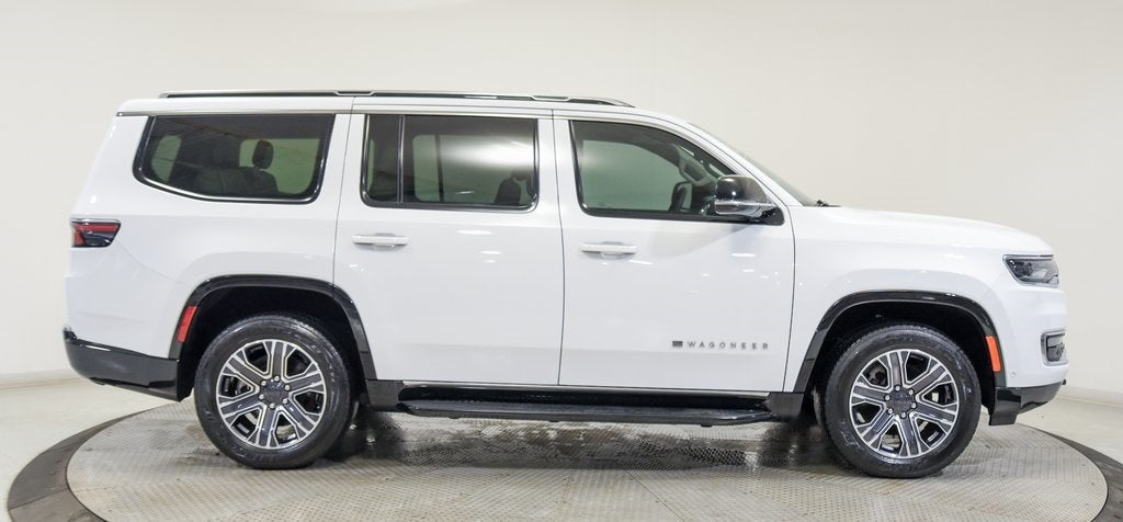 2024 Jeep Wagoneer Base