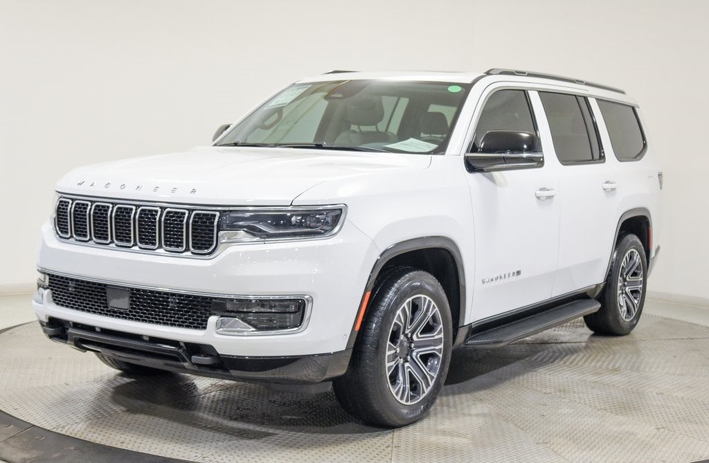 2024 Jeep Wagoneer Base