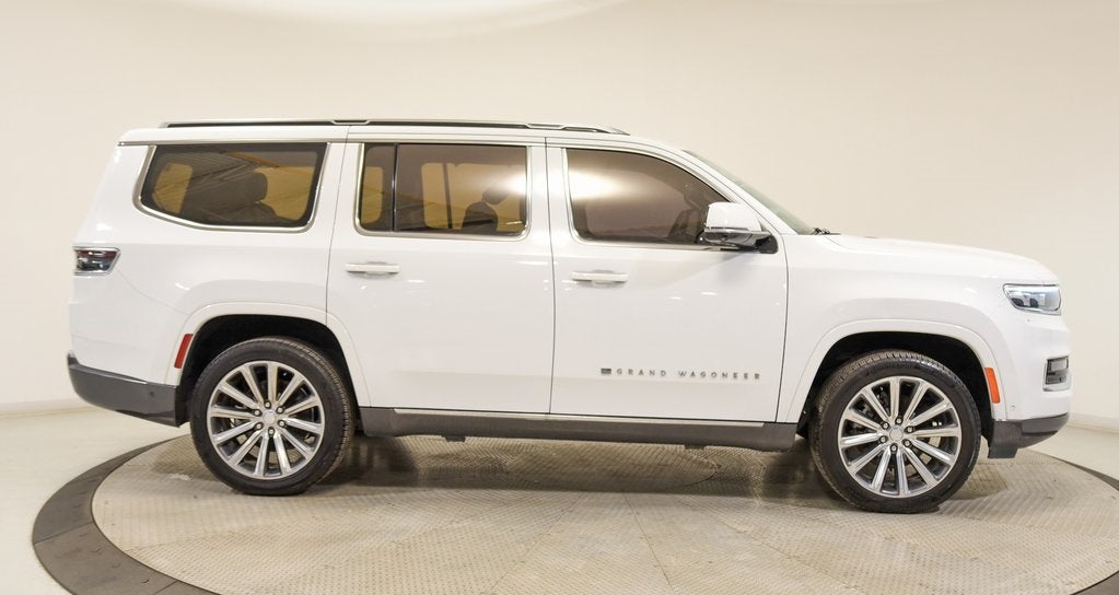 2022 Jeep Grand Wagoneer Series II