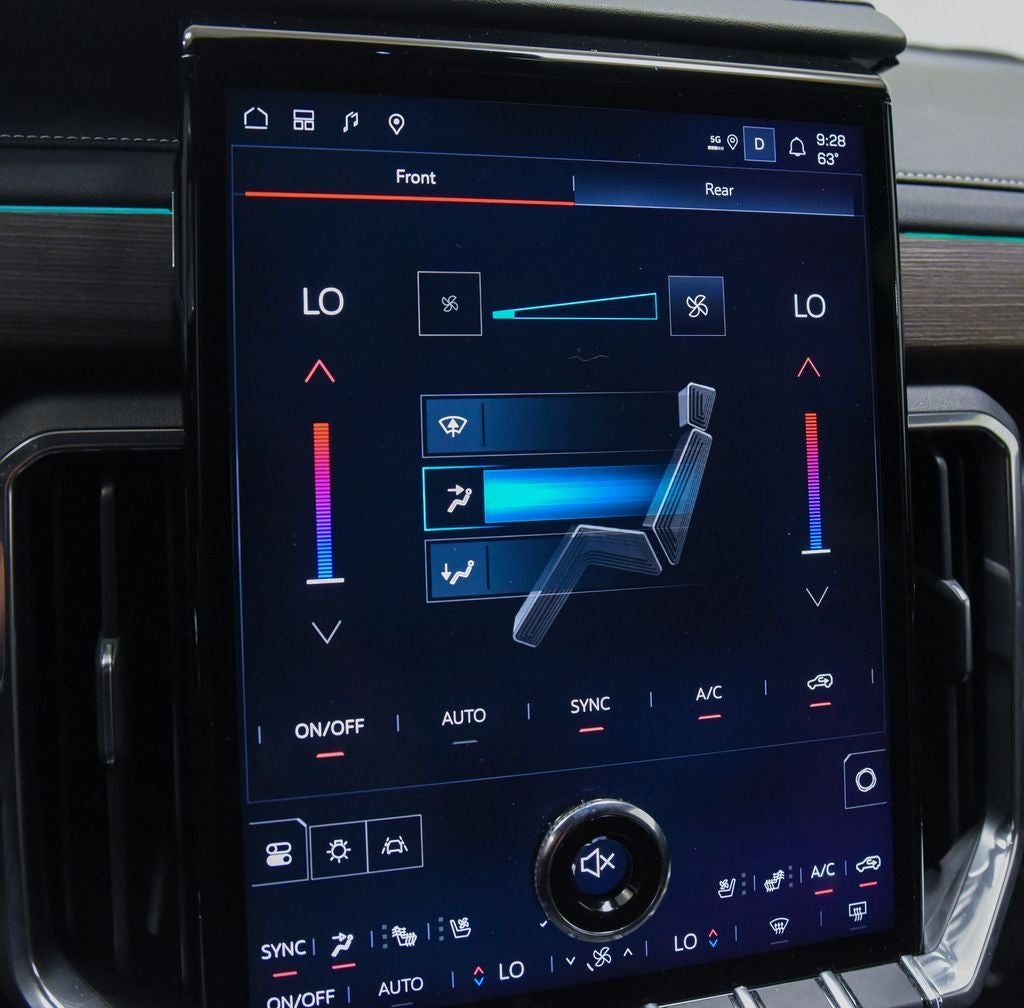 2025 GMC Acadia Denali