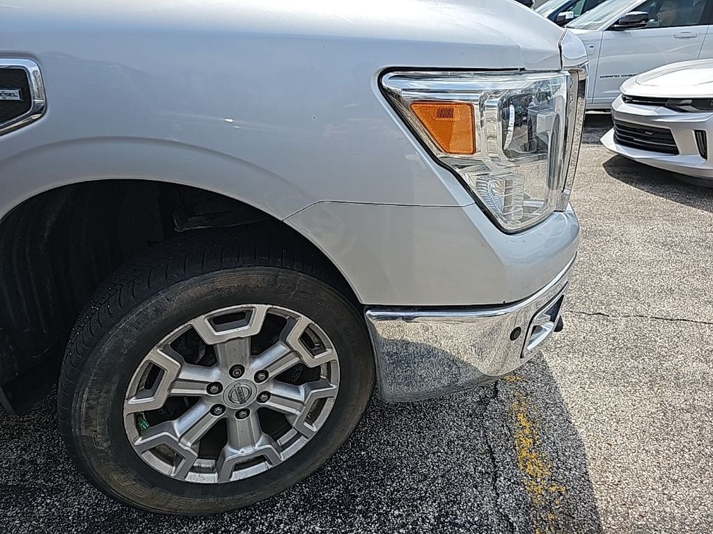 2016 Nissan Titan XD SL