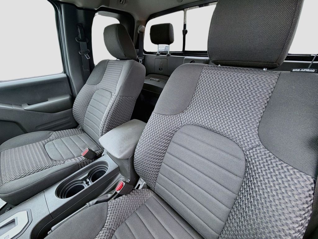 2021 Nissan Frontier SV