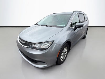 2021 Chrysler Voyager LXI
