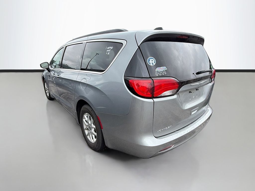2021 Chrysler Voyager LXI