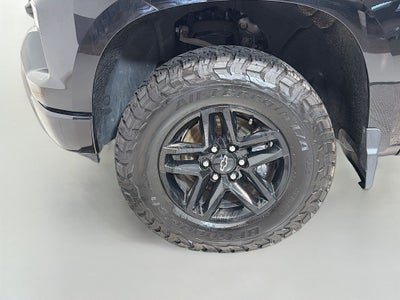 2022 Chevrolet Silverado 1500 Custom Trail Boss