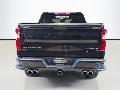 2022 Chevrolet Silverado 1500 Custom Trail Boss
