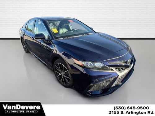 2022 Toyota Camry SE