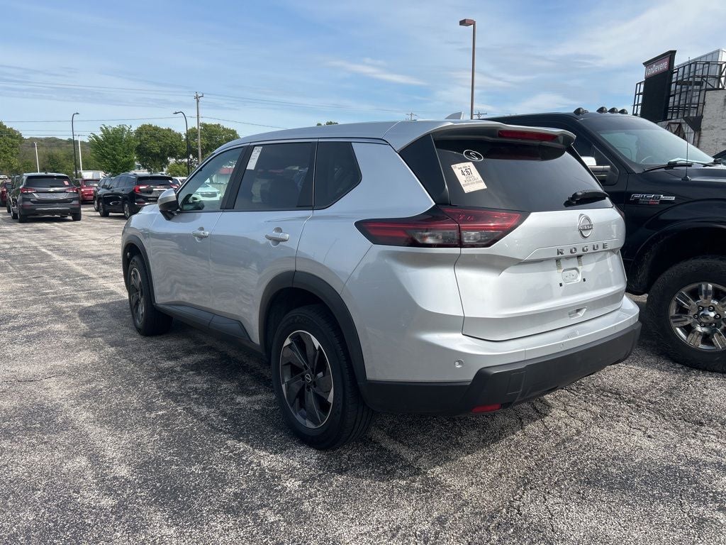 2025 Nissan Rogue SV
