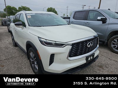 2023 INFINITI QX60 LUXE