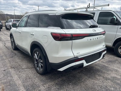 2023 INFINITI QX60 LUXE