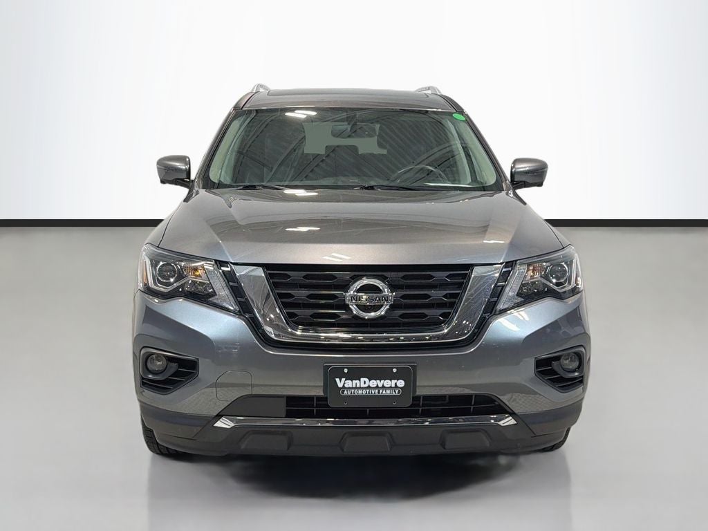 2019 Nissan Pathfinder Platinum