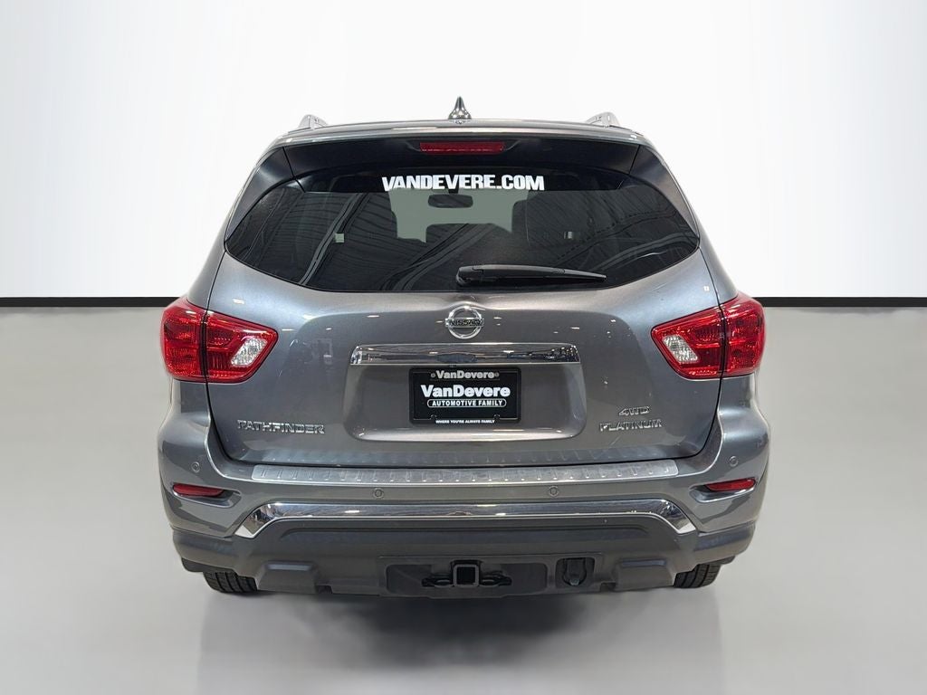 2019 Nissan Pathfinder Platinum