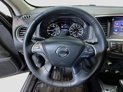 2018 Nissan Pathfinder SL