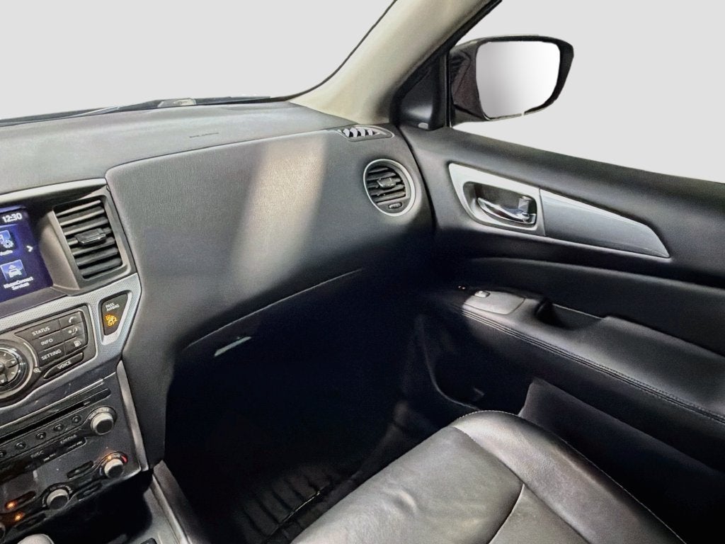2018 Nissan Pathfinder SL