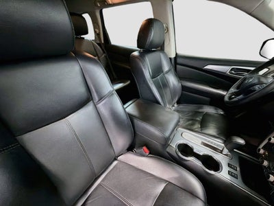 2018 Nissan Pathfinder SL