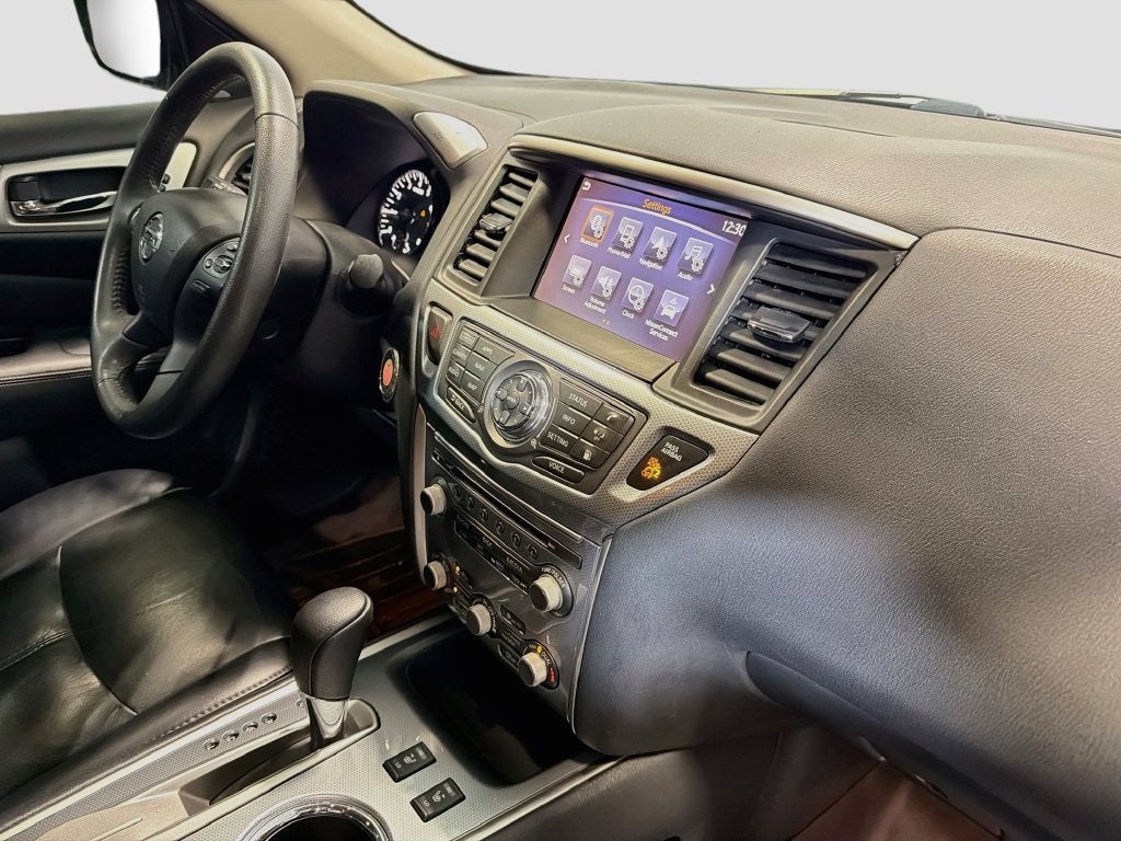 2018 Nissan Pathfinder SL