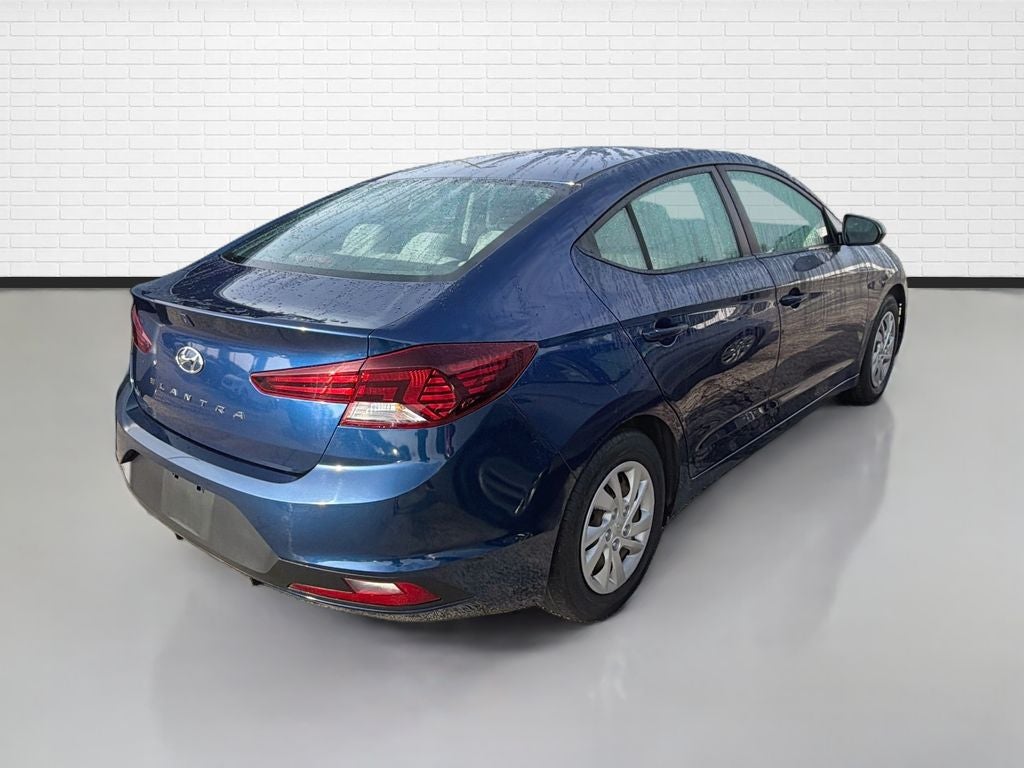 2020 Hyundai Elantra SE