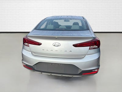 2020 Hyundai Elantra SE