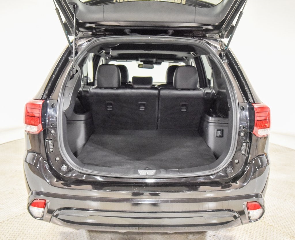 2021 Mitsubishi Outlander PHEV LE