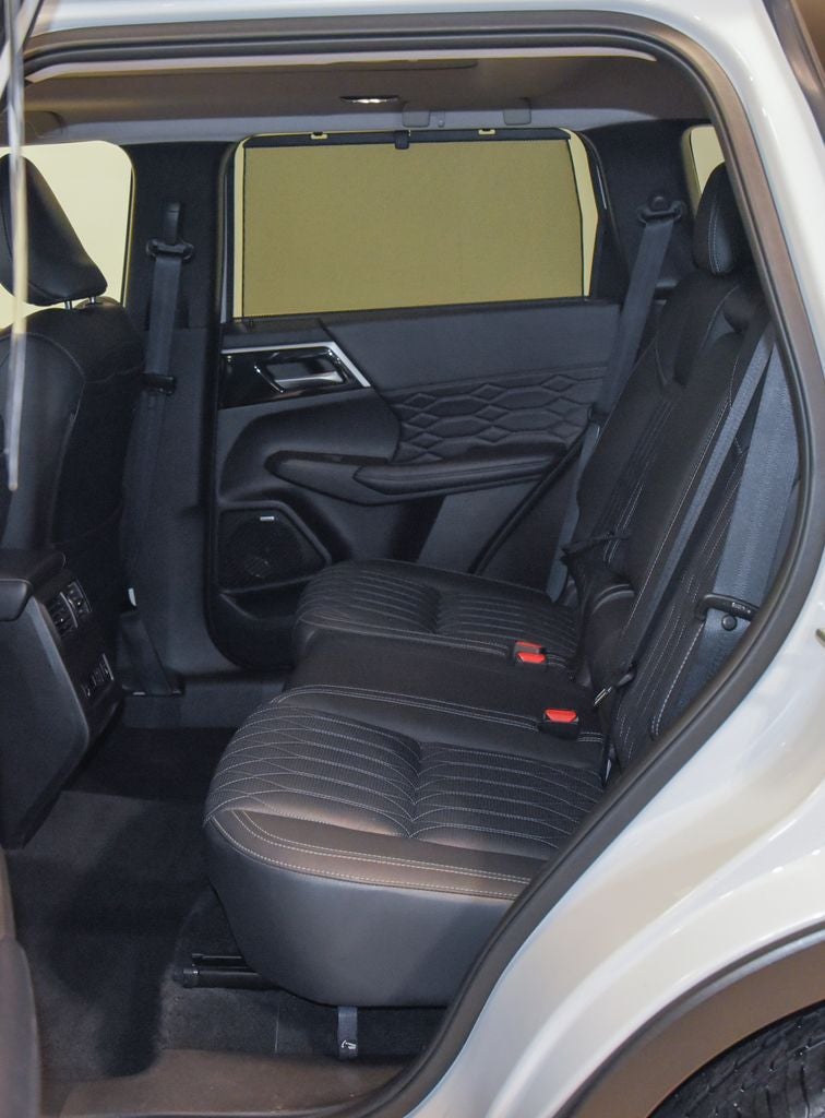 2025 Mitsubishi Outlander SEL