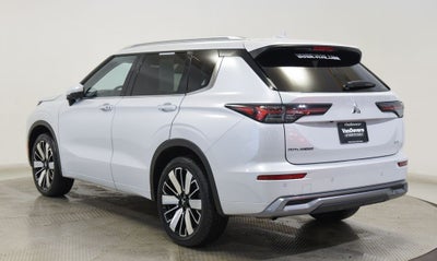 2025 Mitsubishi Outlander SEL
