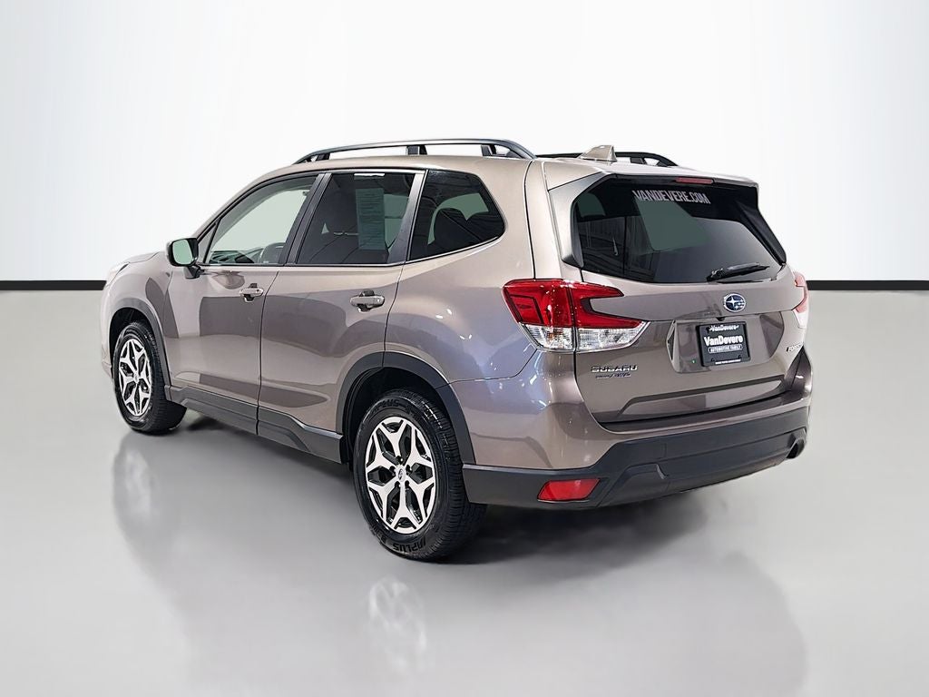 2022 Subaru Forester Premium