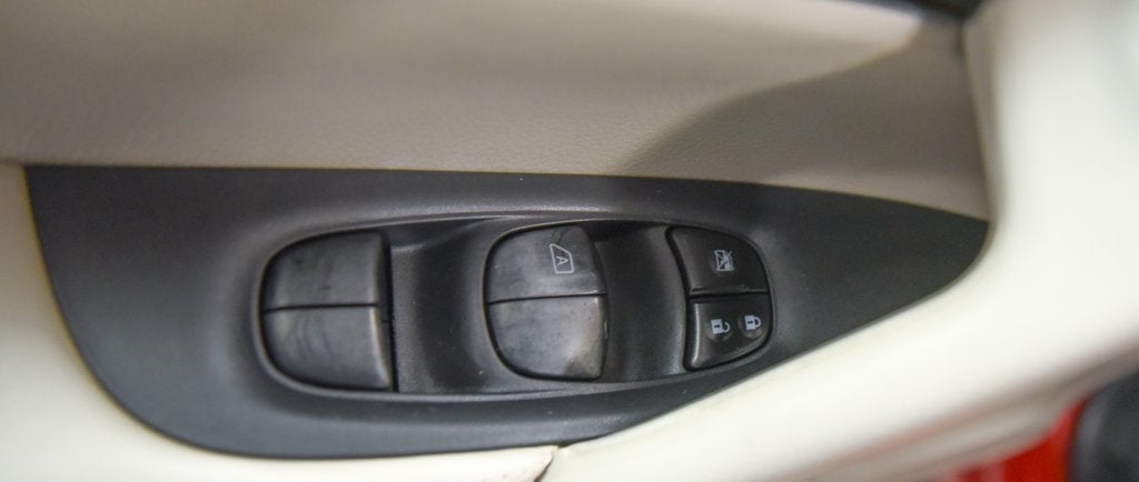 2017 Nissan Rogue Sport SV