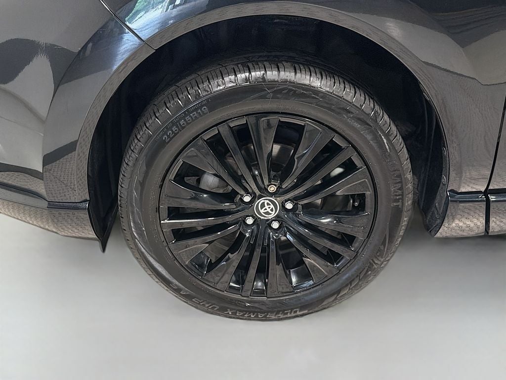 2023 Toyota Venza Nightshade