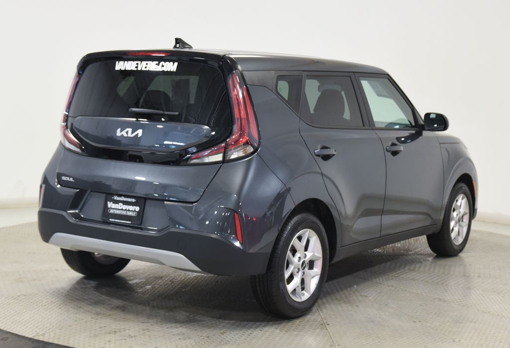 2025 Kia Soul LX