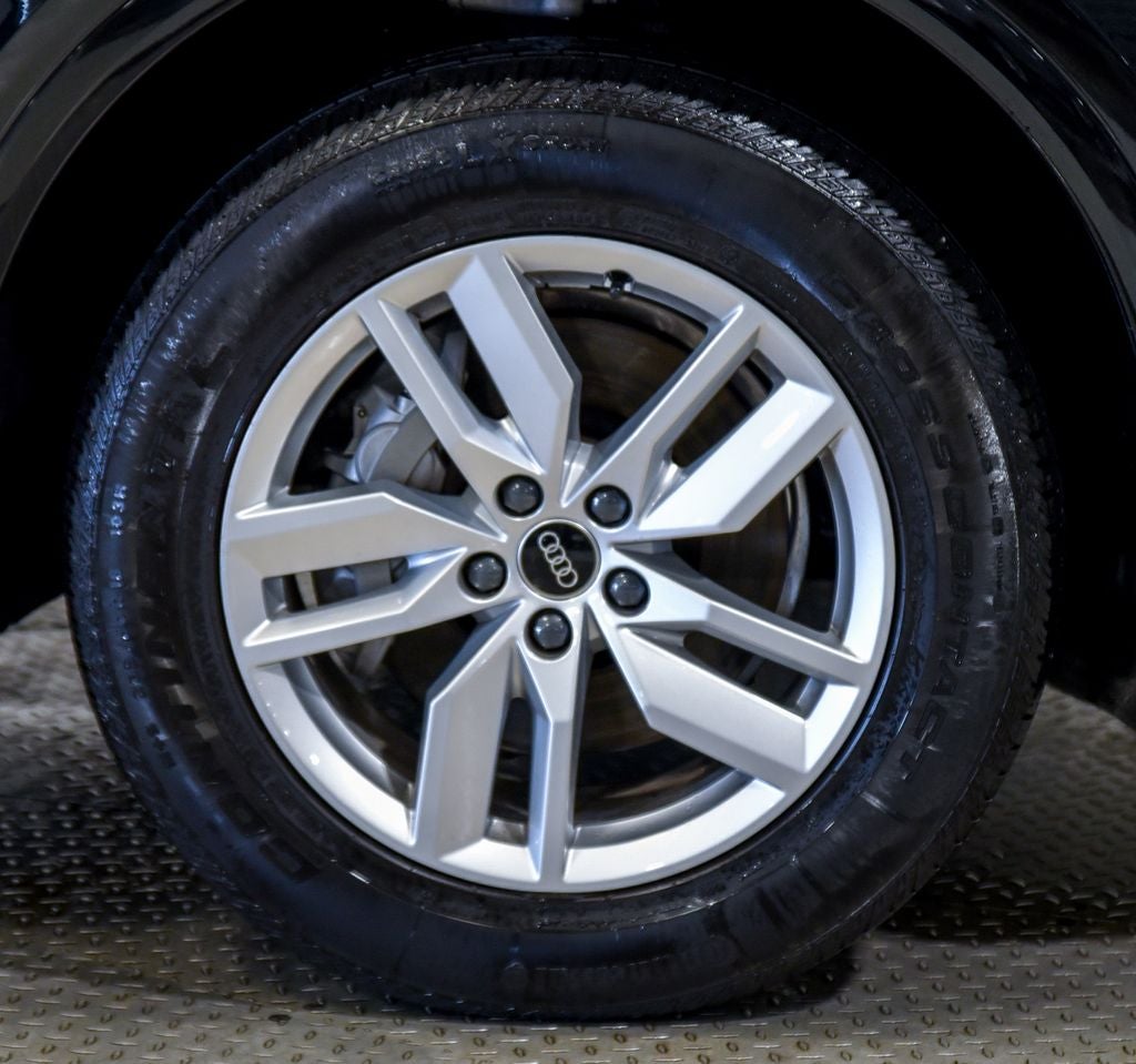 2023 Audi Q5 45 S line Premium quattro