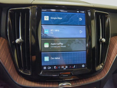 2022 Volvo XC60 B5 Momentum