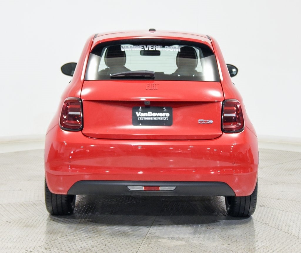 2024 FIAT 500e Battery Electric