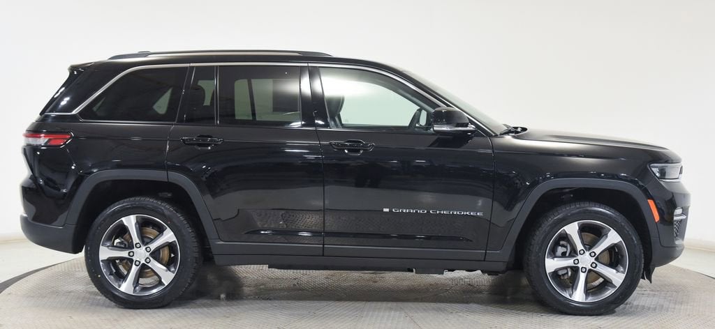 2023 Jeep Grand Cherokee 4xe BASE