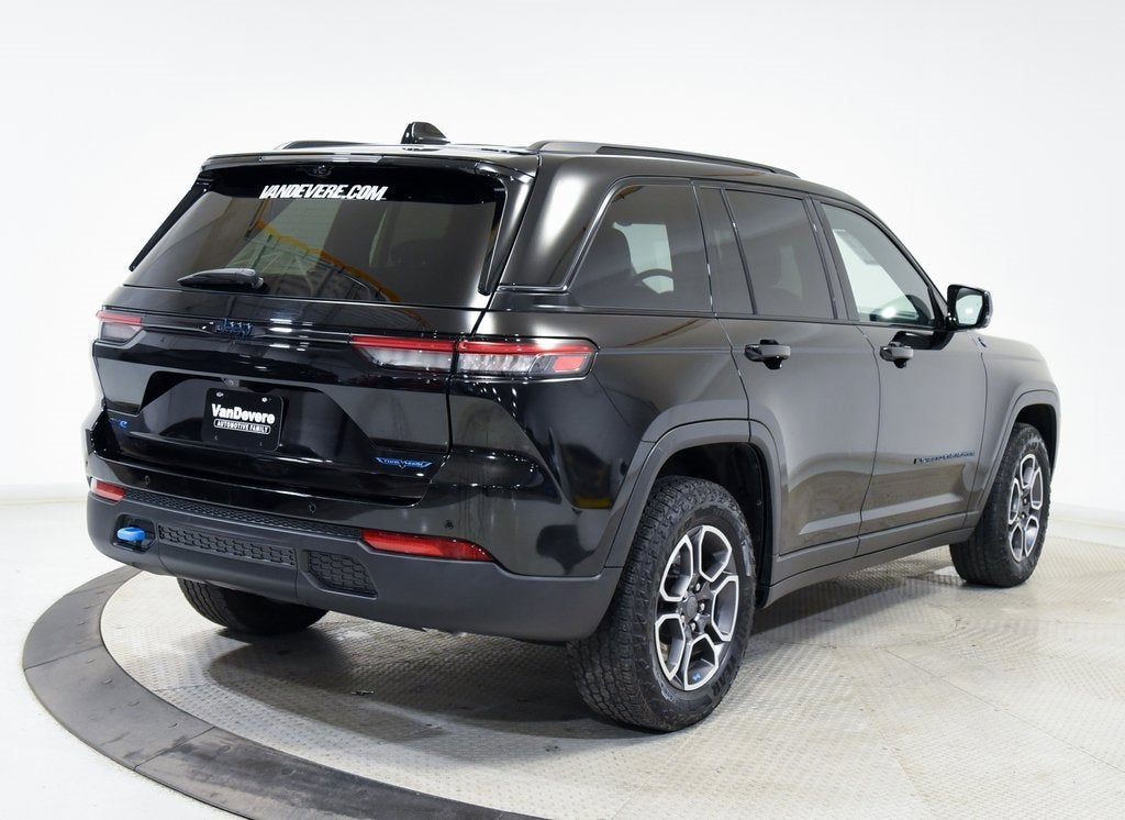 2023 Jeep Grand Cherokee 4xe Trailhawk
