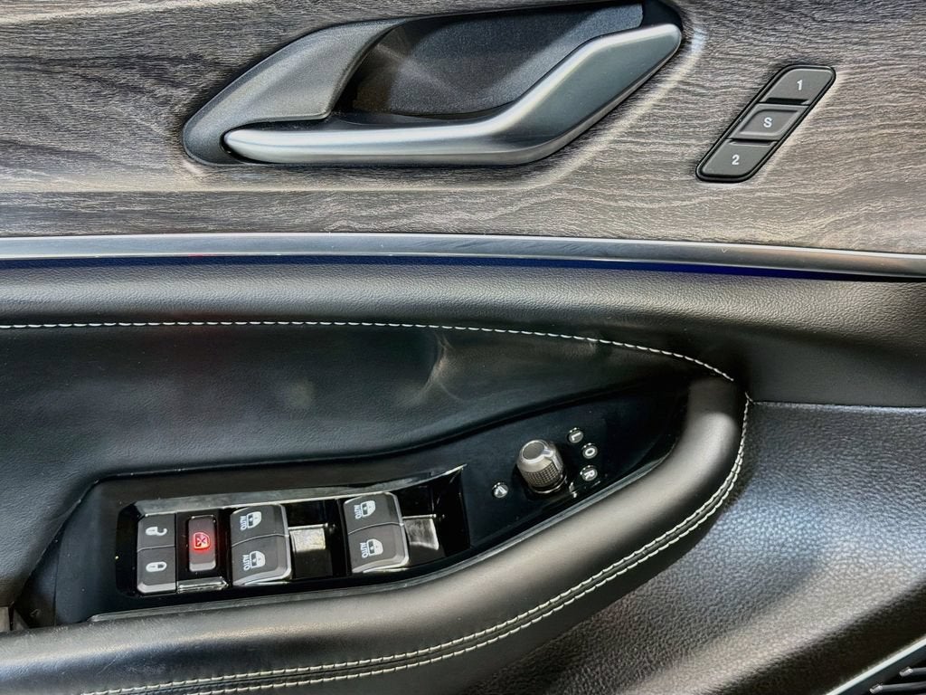 2023 Jeep Grand Cherokee 4xe Overland