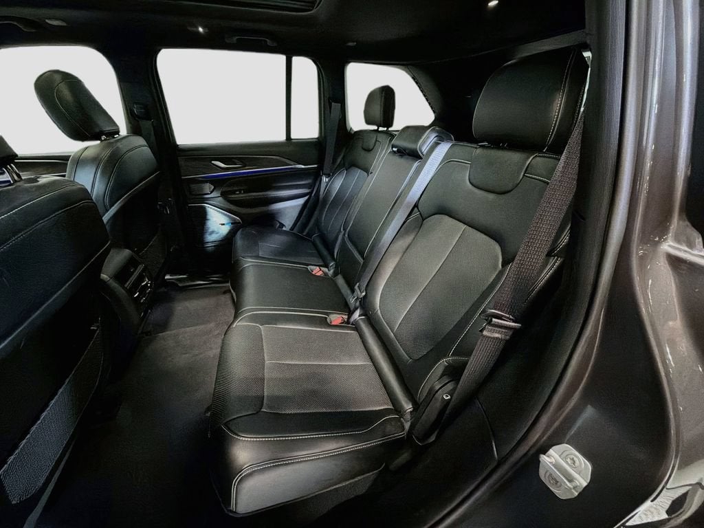 2023 Jeep Grand Cherokee 4xe Overland