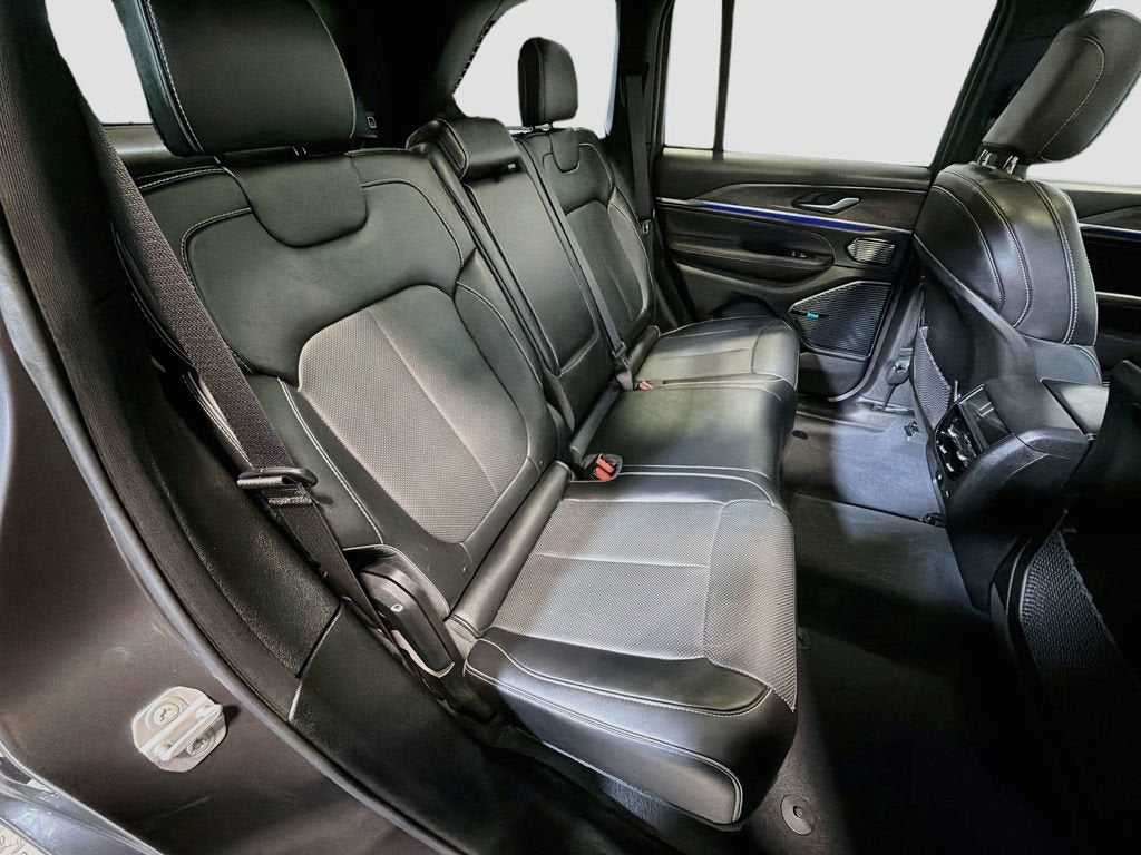 2023 Jeep Grand Cherokee 4xe Overland