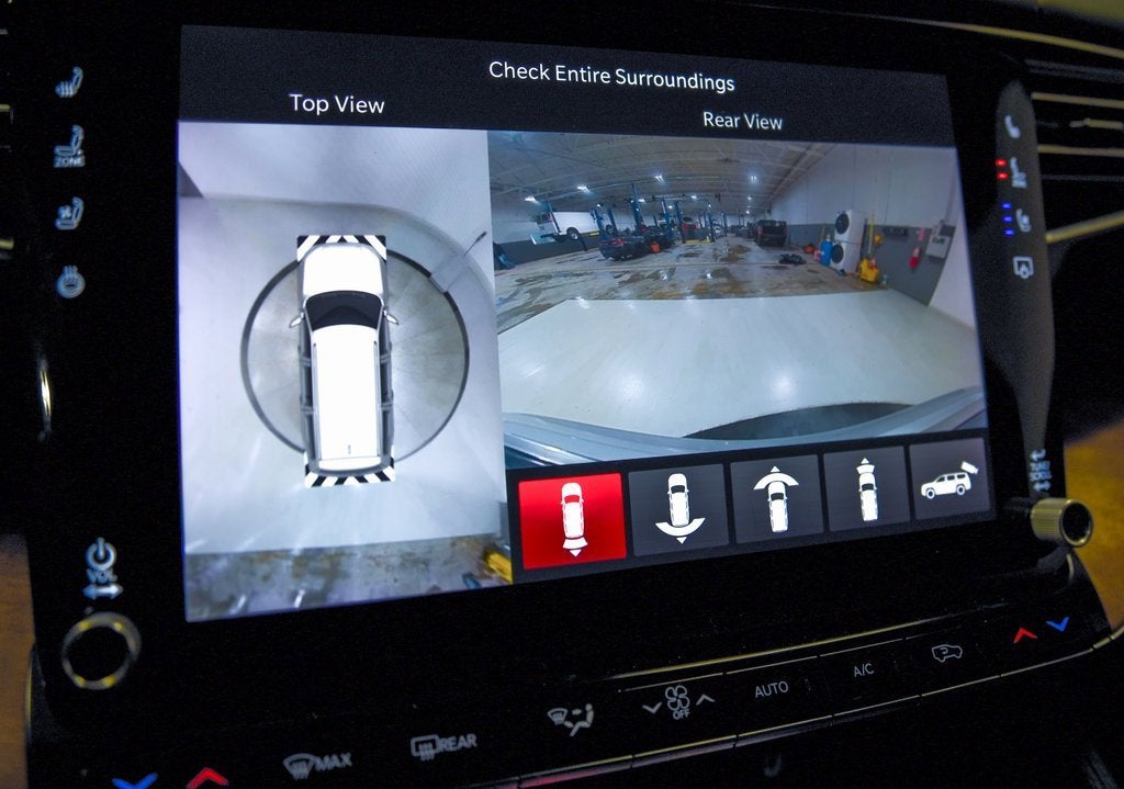 2022 Jeep Grand Wagoneer Series II