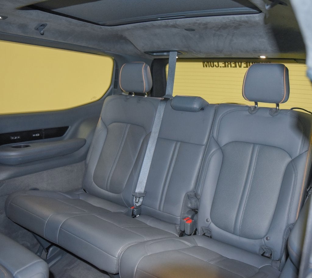 2022 Jeep Grand Wagoneer Series II