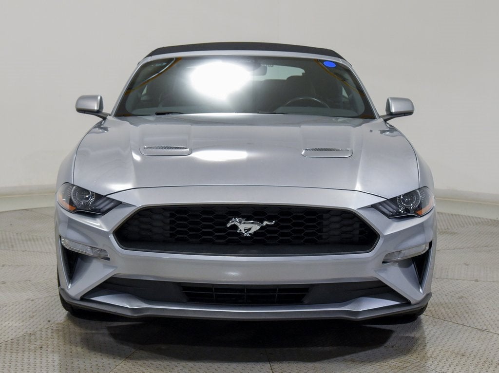 2022 Ford Mustang EcoBoost