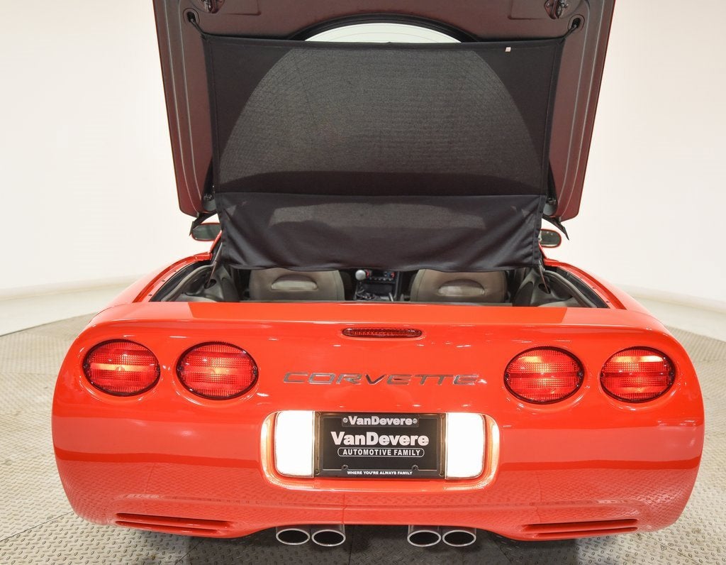 2004 Chevrolet Corvette NA
