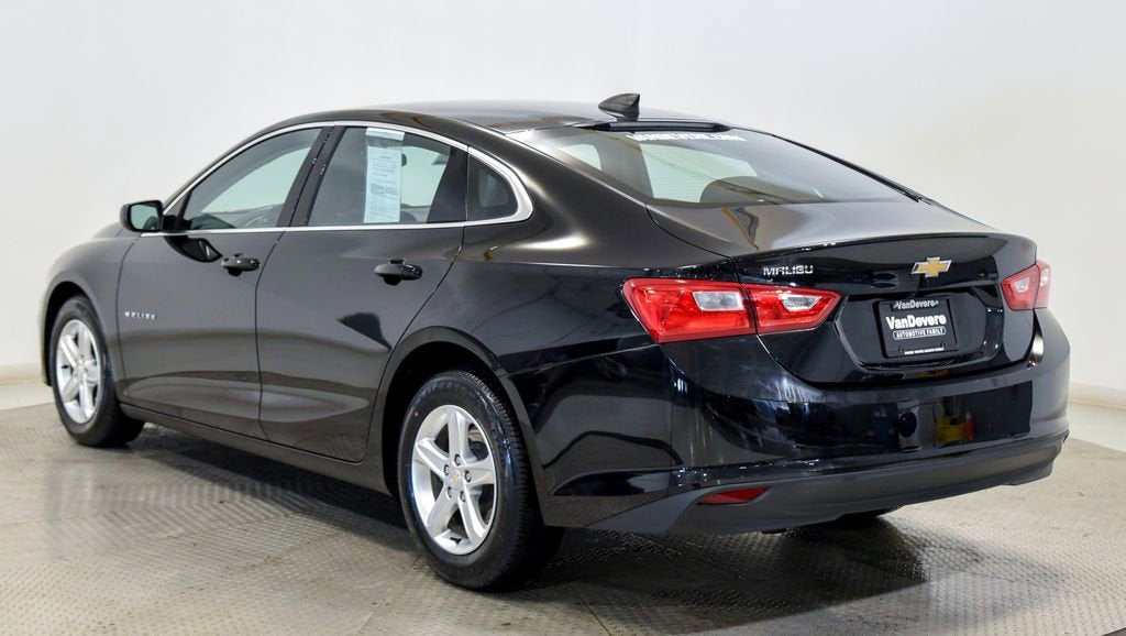 2022 Chevrolet Malibu LS