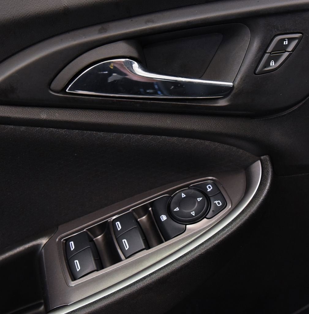 2022 Chevrolet Malibu LS