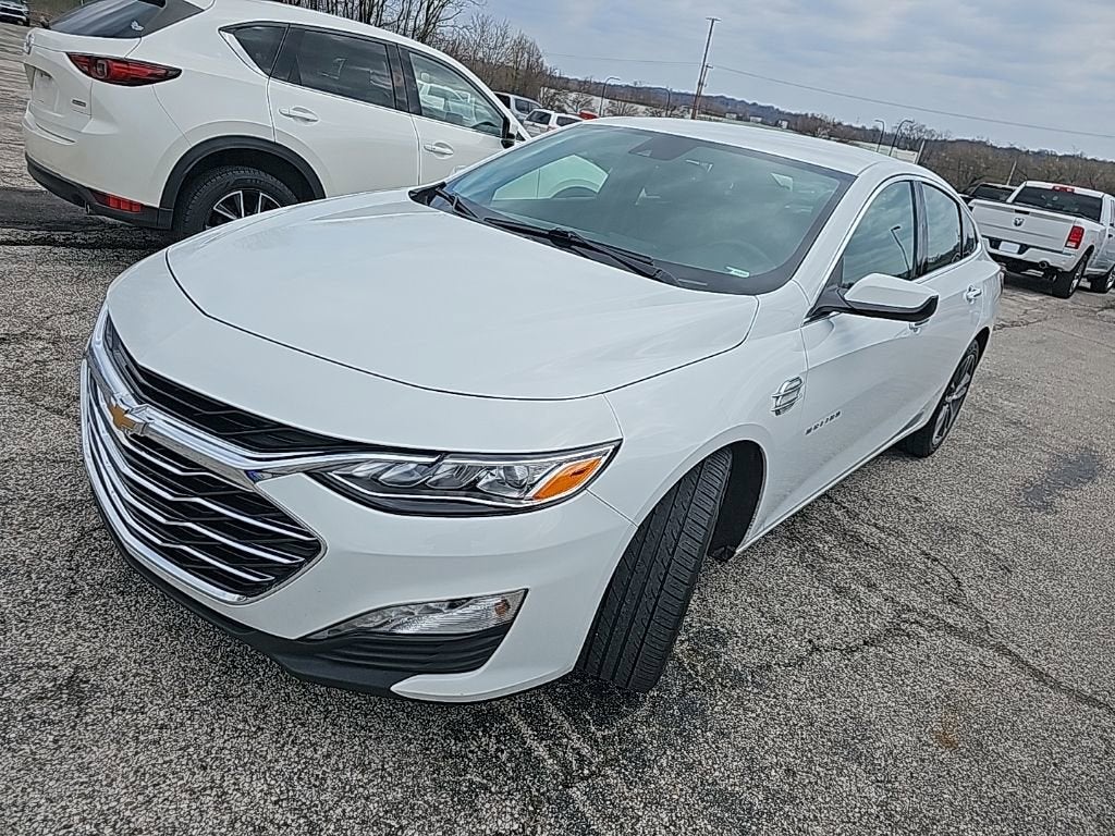 2024 Chevrolet Malibu 2LT