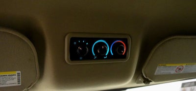 2023 Chevrolet Express Passenger 3500 1LS