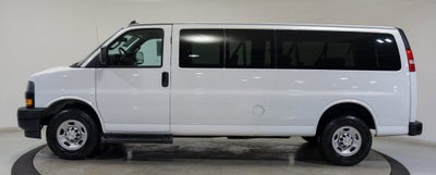 2023 Chevrolet Express Passenger 3500 1LS