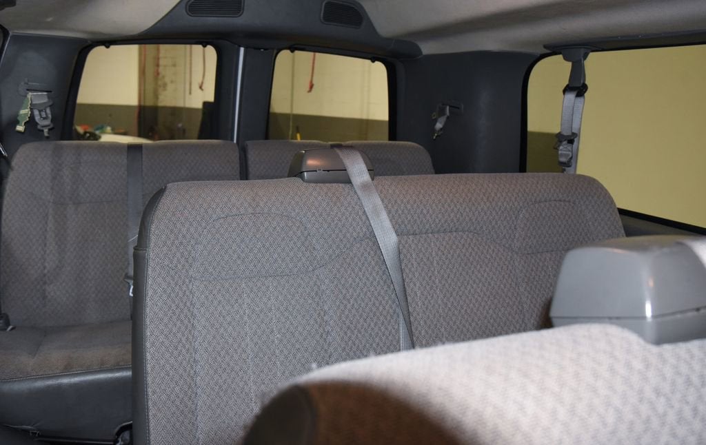 2017 Chevrolet Express Passenger 3500 LT